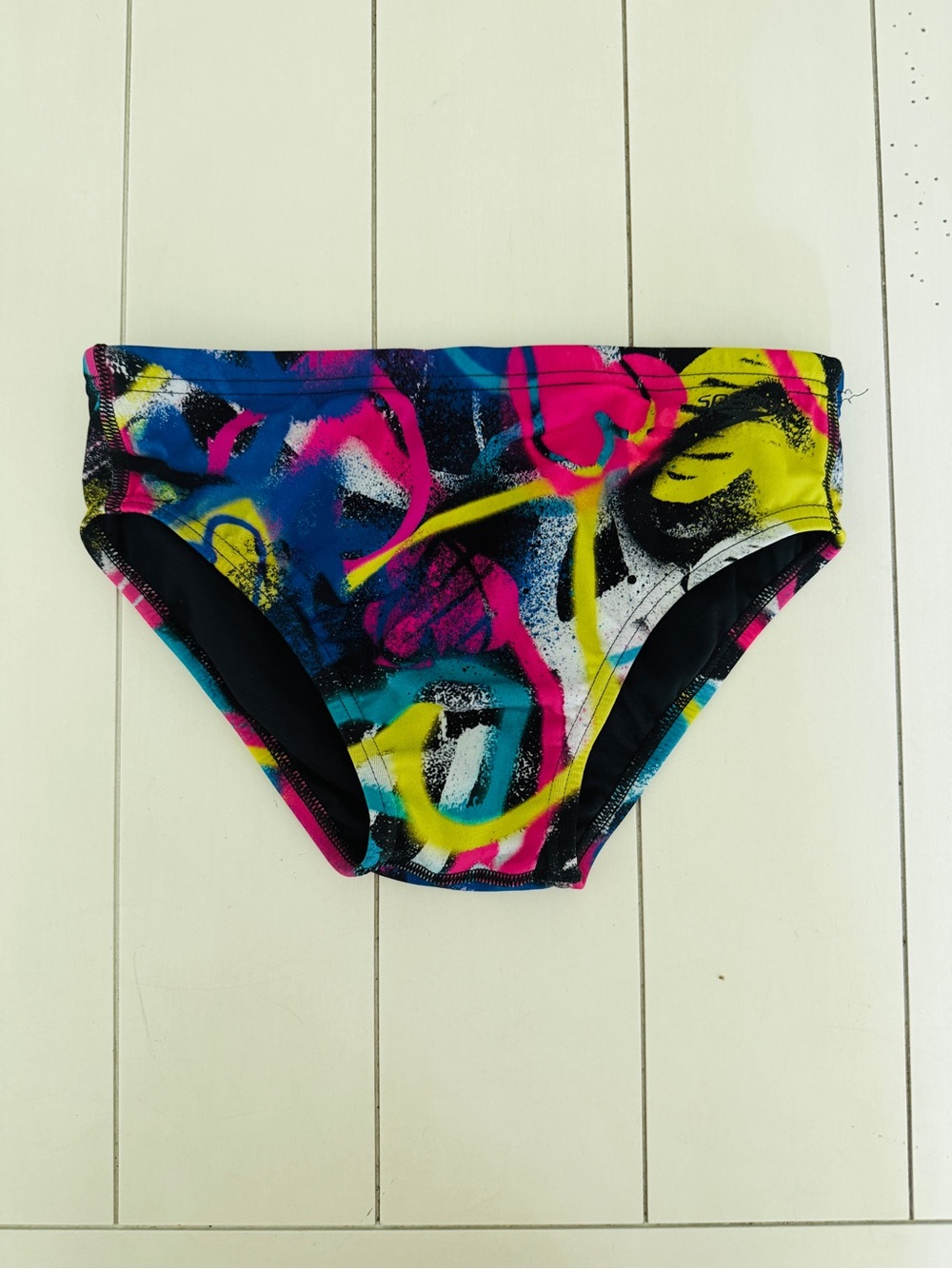 Speedo Men’s Endurance Swim Brief Size 30 Graffiti Print EUC